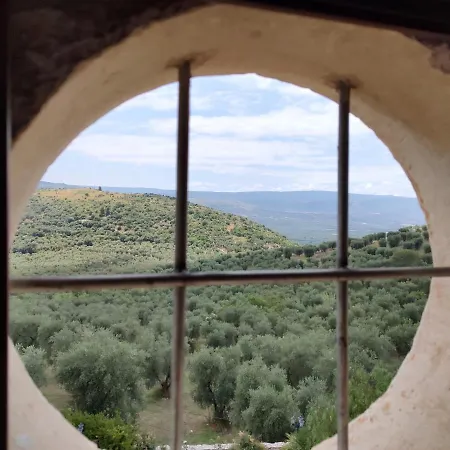 Torre Bruno Feriegård Carpino
