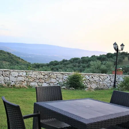 Torre Bruno Gospodarstwo agroturystyczne Carpino